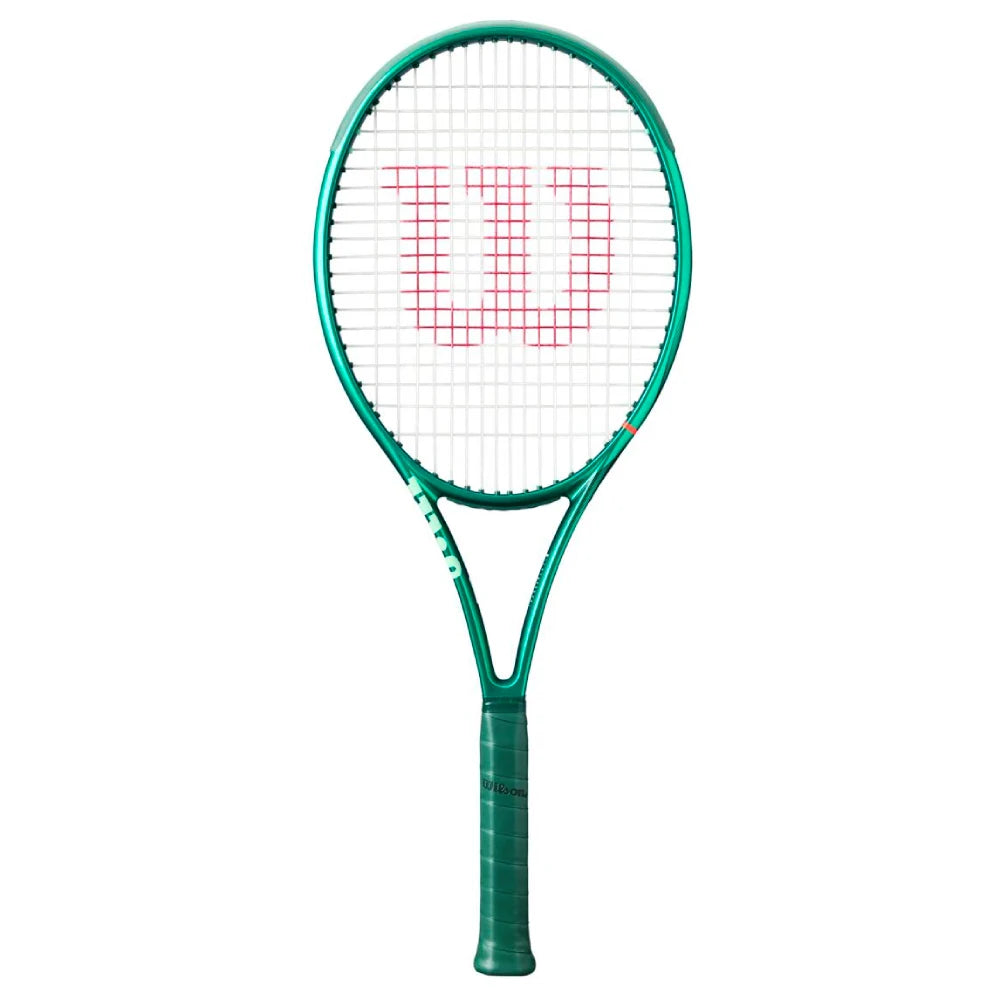 Wilson Blade 100L V10 Tennis Racquet in Toronto, Canada