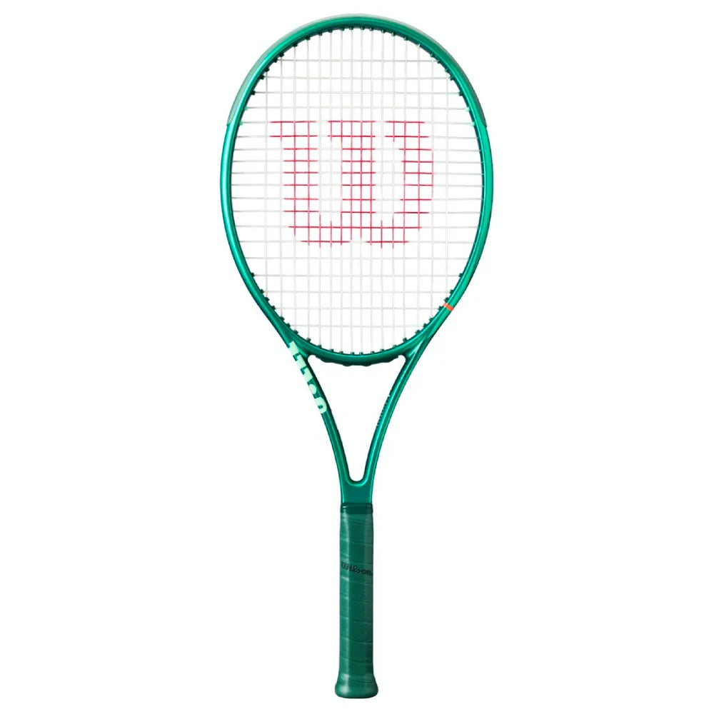 Wilson Blade 104 V10 Tennis Racquet in Canada | RacquetGuys