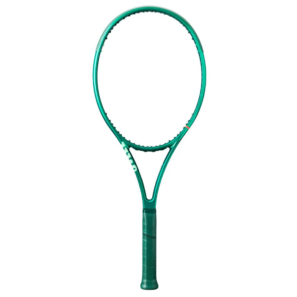 Wilson Blade 104 V10 - RacquetGuys.ca