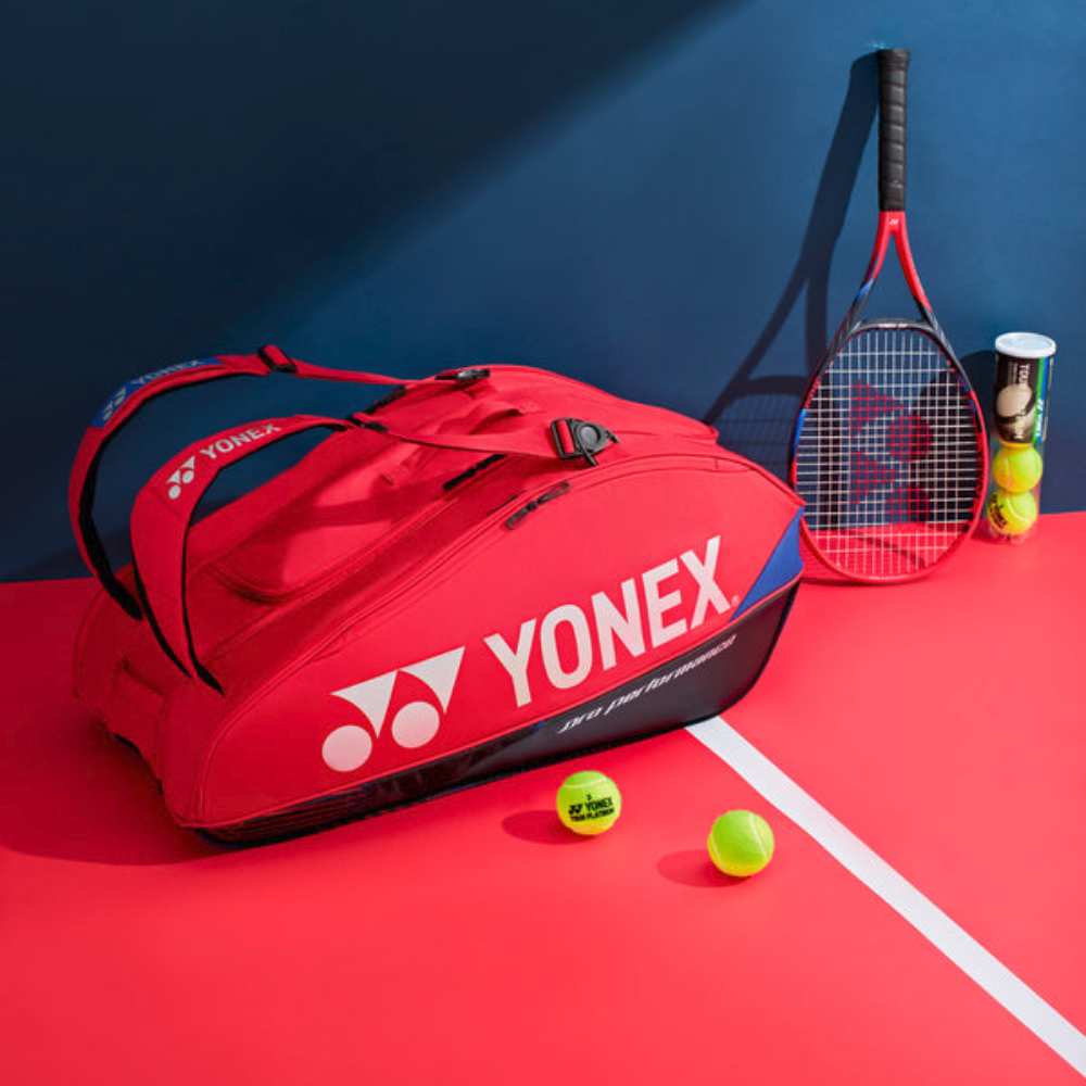YONEX pro performance バッグ レッドキムラ様。専用。 Yonex Pro 9-Tennis, Badminton Racquet Bag (Scarlet Red