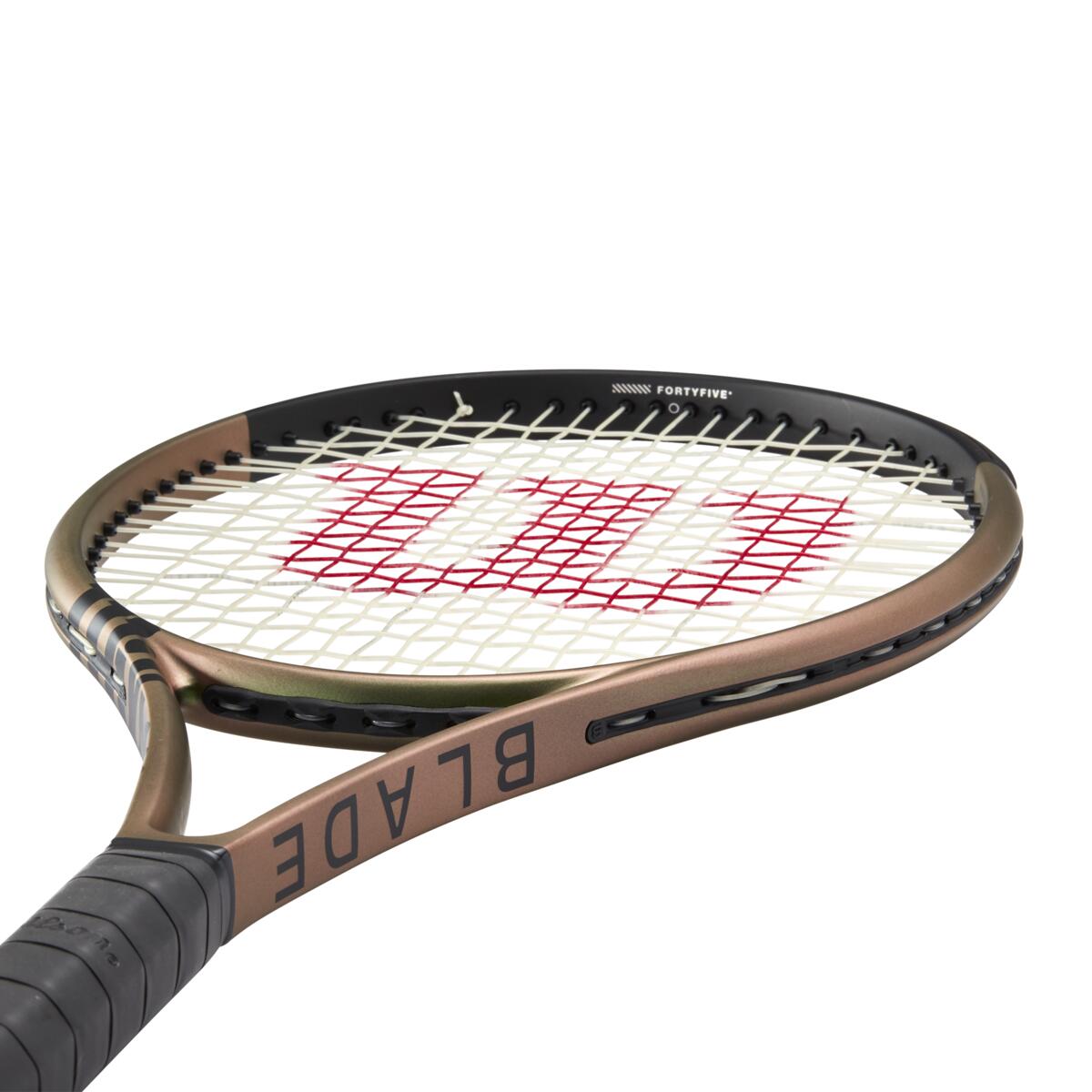 Wilson Blade 100L v8 - RacquetGuys.ca