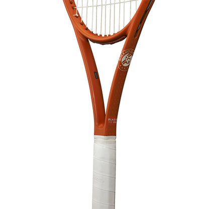 Wilson Blade 98 16x19 v9 Roland Garros 2025 - RacquetGuys.ca