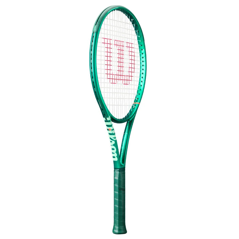 Wilson Blade 100L V10 - RacquetGuys.ca