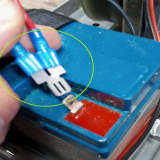 Lobster Battery Multi Stack - RacquetGuys.ca