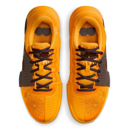 Nike Zoom GP Challenge 1 Osaka Women's Tennis Shoe (Sundial/Metallic Silver) - RacquetGuys.ca