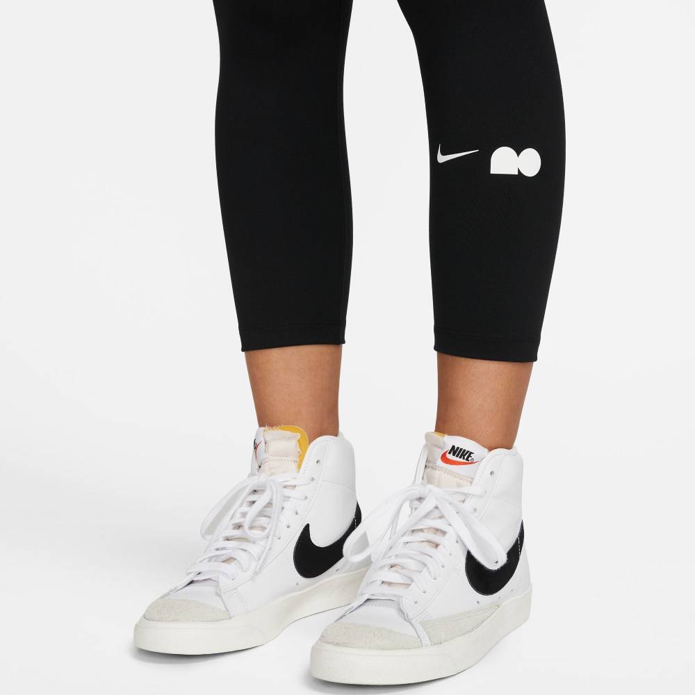 Nike Women's Naomi Osaka High-Waisted Cropped Tights (Black) - RacquetGuys.ca