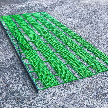 Aussie Clean Sweep Clay Court Cleaner & Groomer (4' Wide) - RacquetGuys.ca