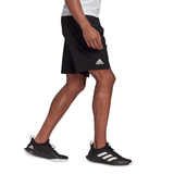 adidas Men's Club Stretch Woven 7-Inch Shorts (Black/White) - RacquetGuys.ca