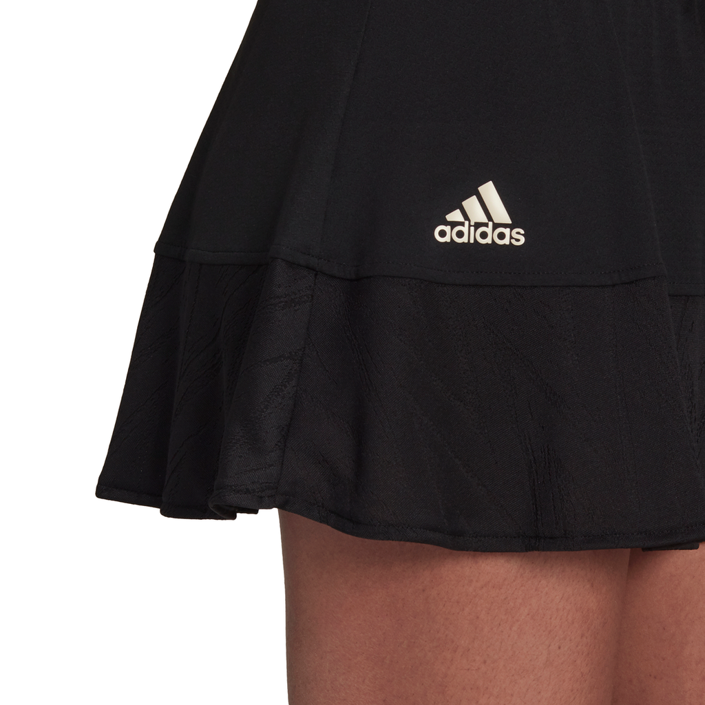 adidas Women's Tennis Primeblue Aeroknit Match Skirt (Black)