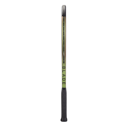 Wilson Blade 100L v8 - RacquetGuys.ca