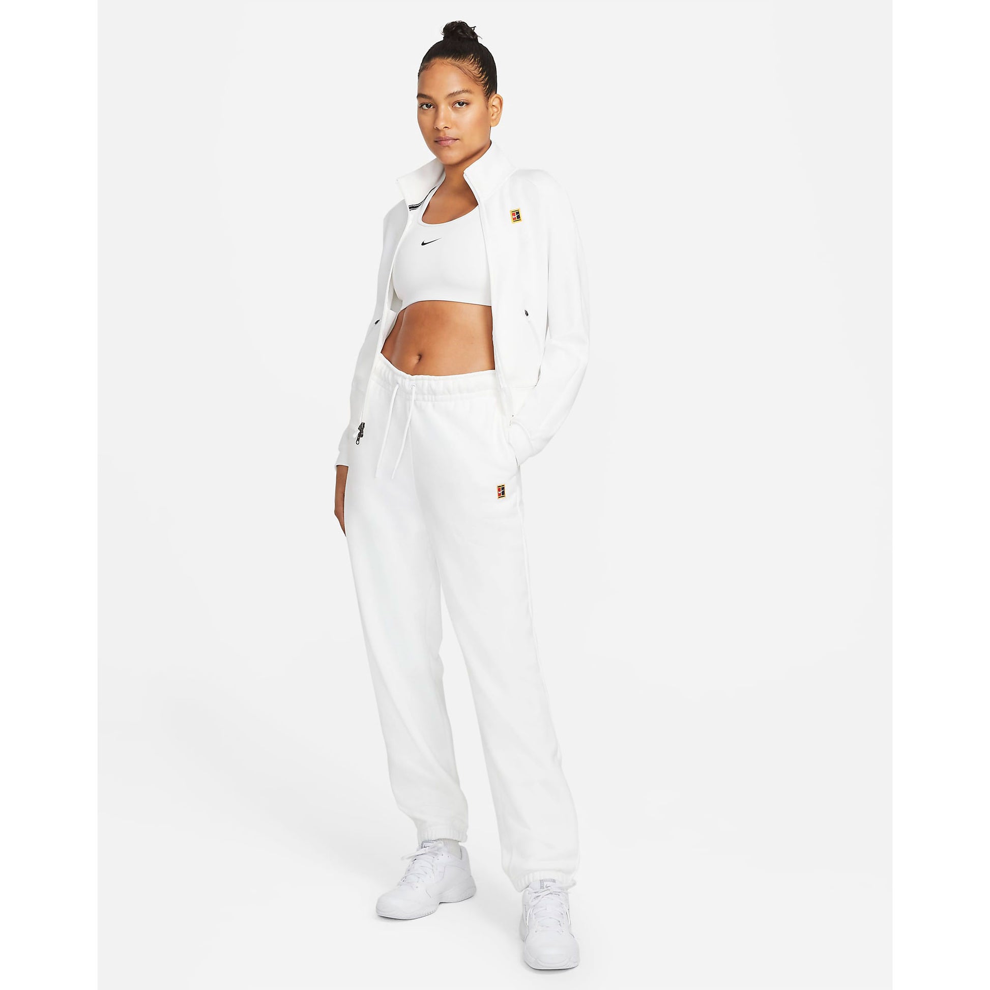 Nike Women's Dri-FIT Heritage Full Zip Jacket (White) - RacquetGuys.ca
